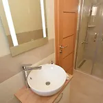Luxury Penthouse With Jacuzzi In Orebic