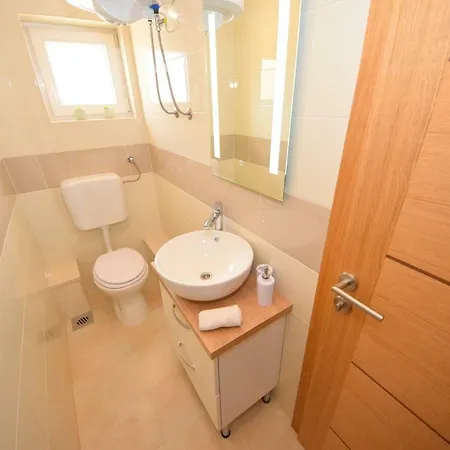 Luxury Penthouse With Jacuzzi In Apartament