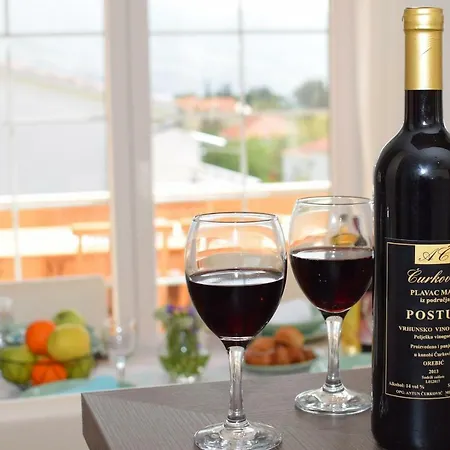 Luxury Penthouse With Jacuzzi In דירה