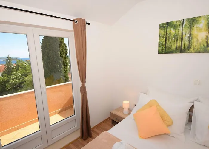 דירה Luxury Penthouse With Jacuzzi In